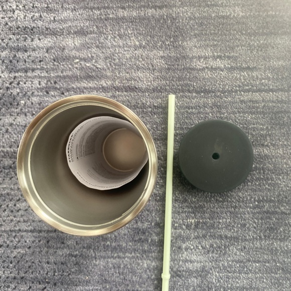 ⭐️Starbucks⭐️ 2023 Pink Stainless Steel Venti 24 oz Cold Cup Tumbler - Picture 4 of 7